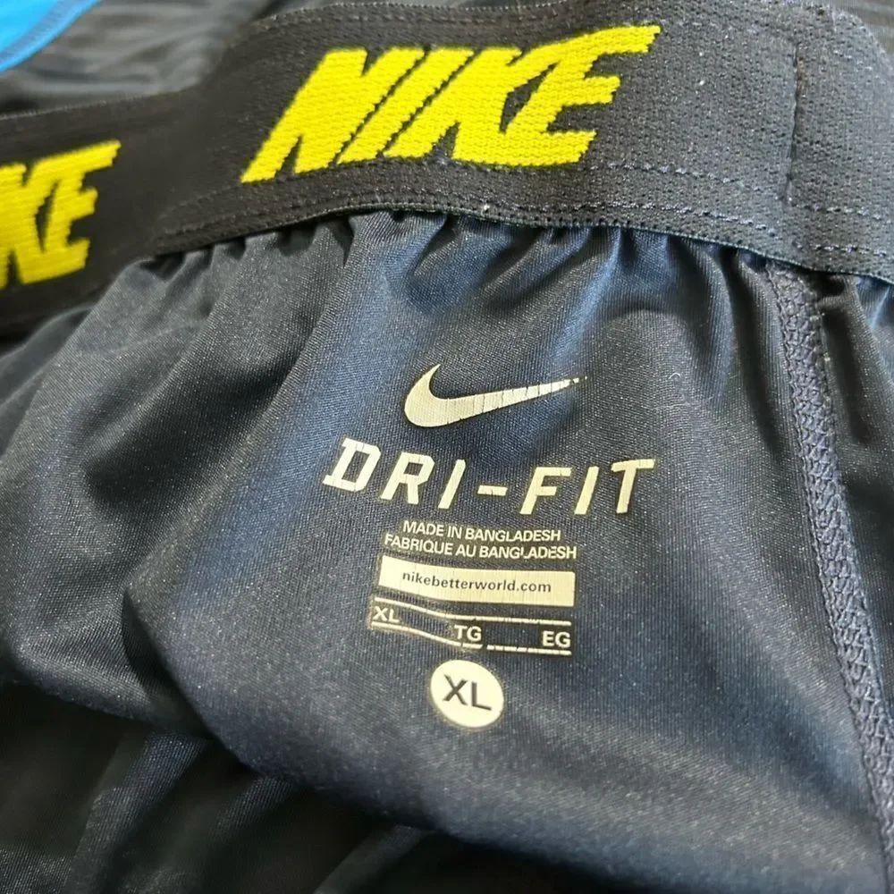 Nike Dri-Fit Basketball Shorts - Picture 2 of 2